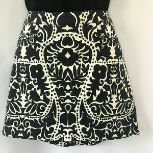 H&M Black & White Pattern Mini Skirt